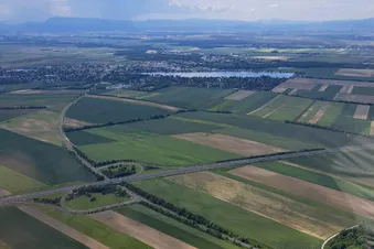 Kleine Burgenlandtour im Helikopter (2-3 Personen)