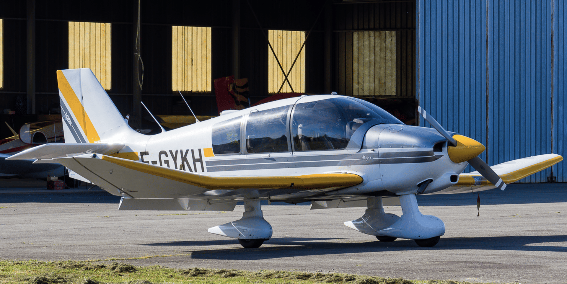 Robin DR400 - 160HP