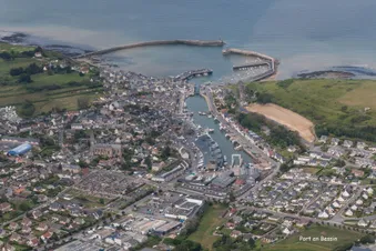 Survol des plages du Débarquement UTAH, OMAHA, GOLD et JUNO