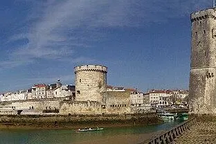 Balade aérienne à la découverte de La Rochelle