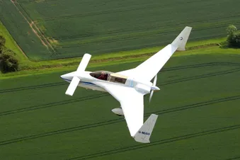 Join me on a sightseeing flight!