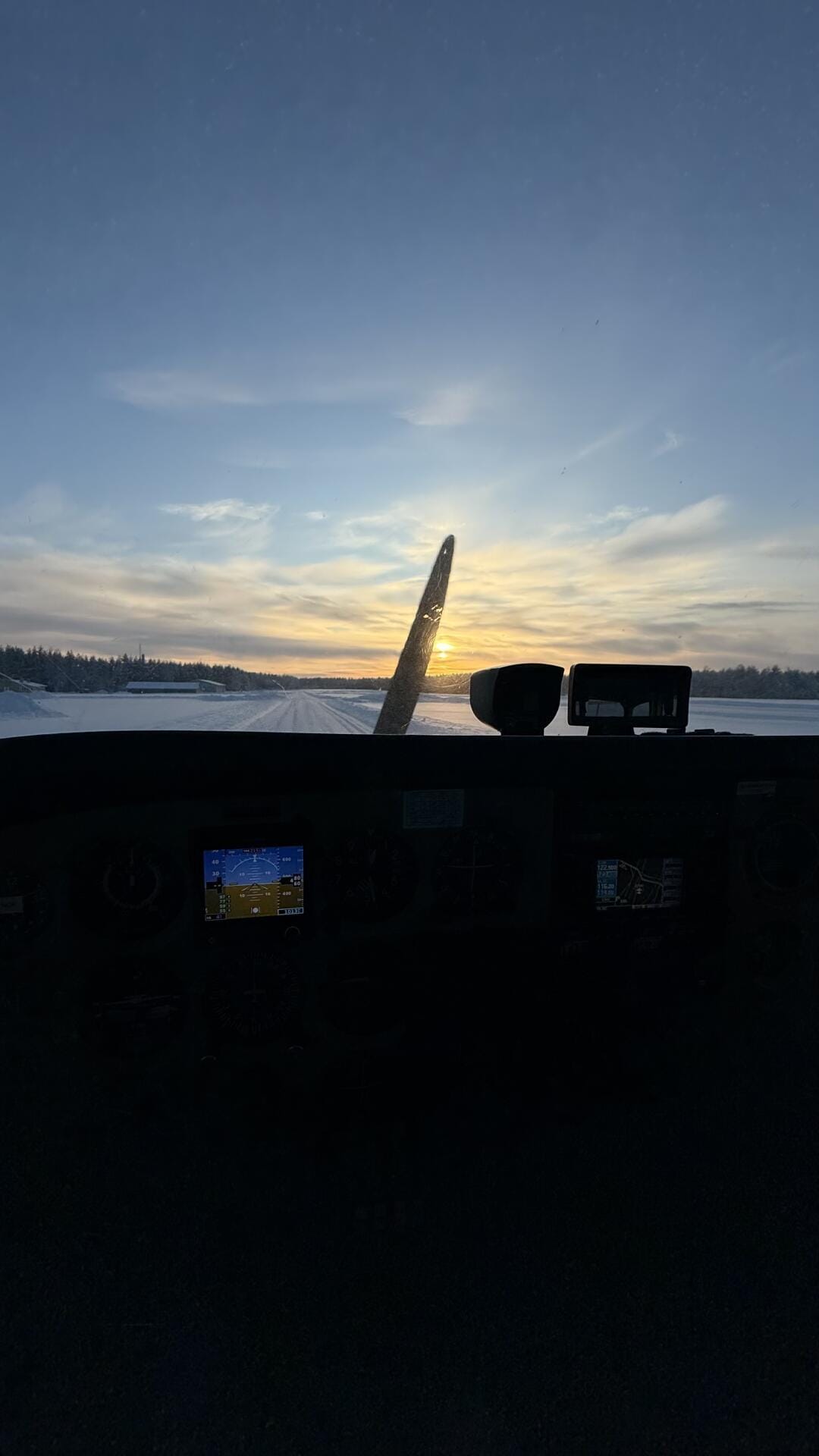 Flight to Räyskälä (EFRY) with Finnish Airfield Lunch