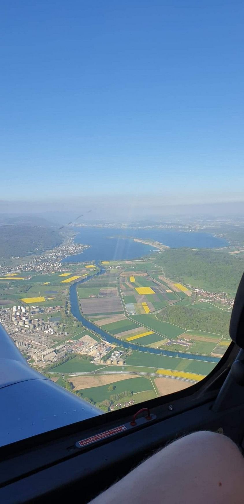 Tour du lac de Neuchâtel et des crêtes du Jura