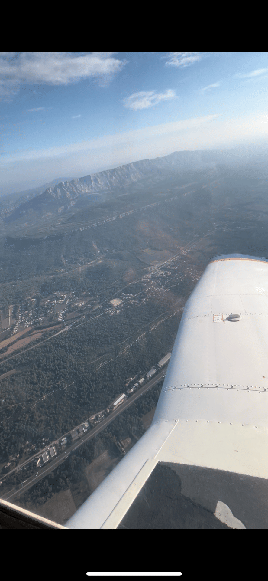 La sainte victoire de Cézanne, d’en haut.