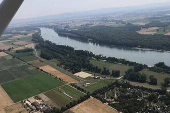 Rundflug entlang der Rheins