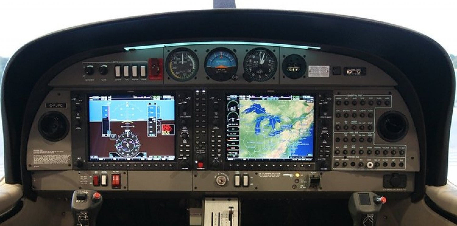 Diamond Aircraft DA-40 Glass Cockpit