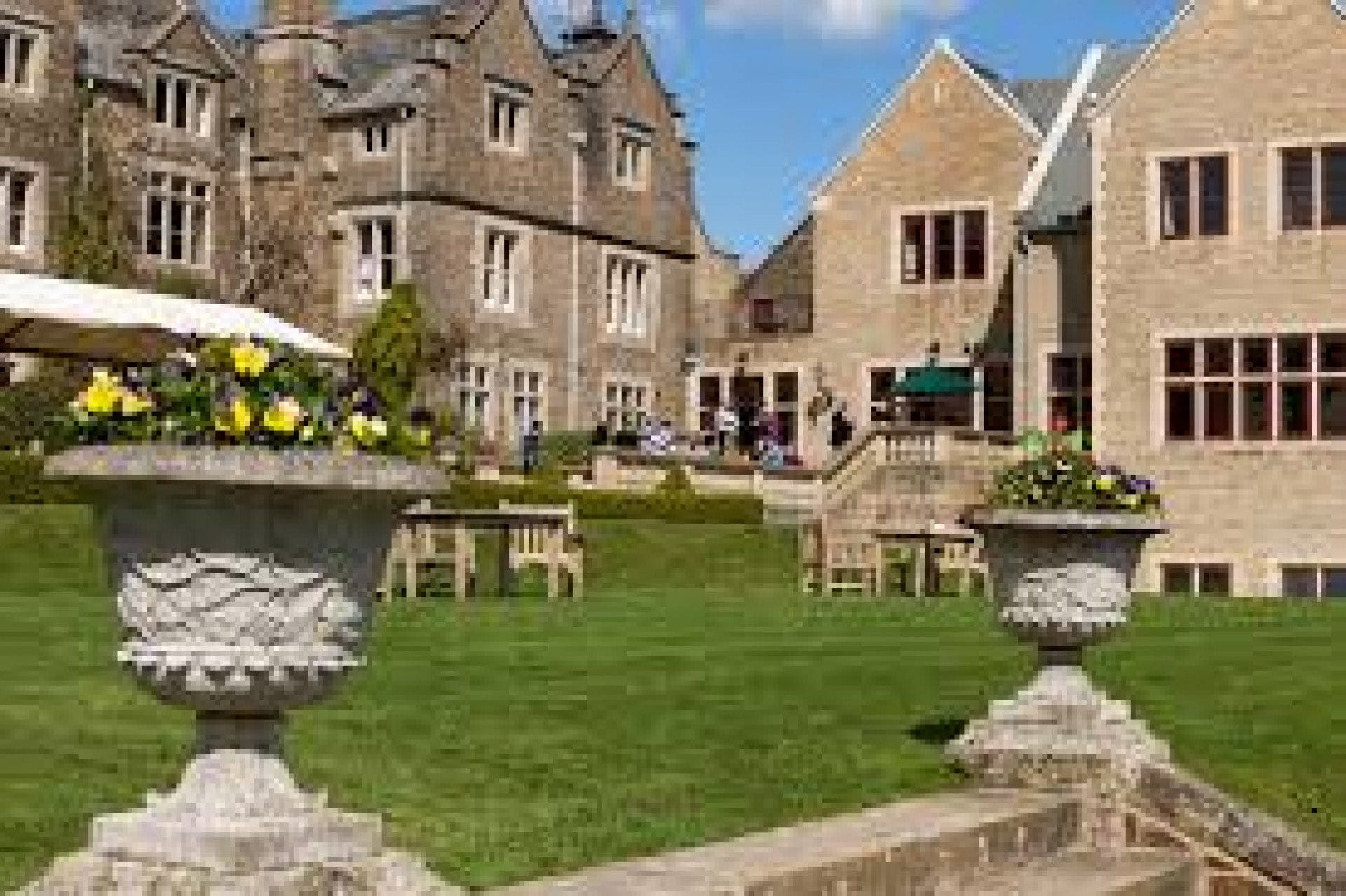 Helicopter flight to Exclusive South Lodge