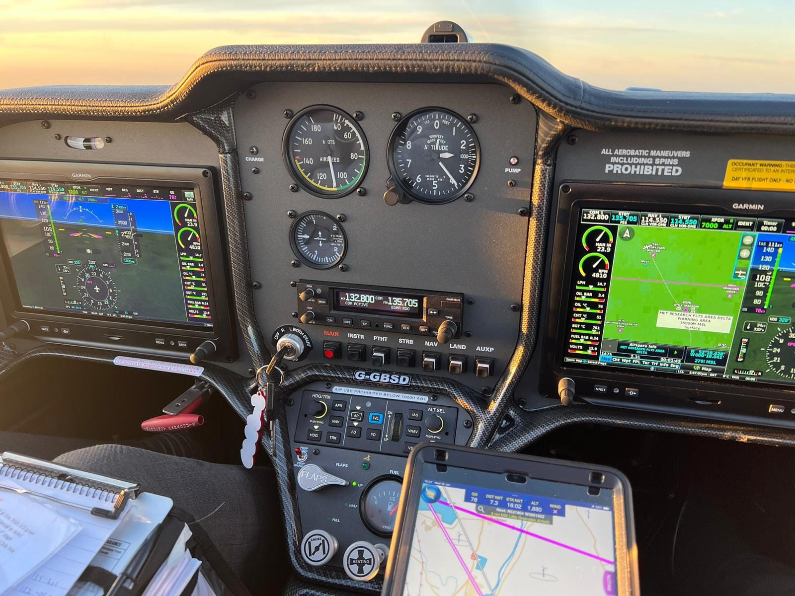 Local 1h flight within 50miles radius of North Weald