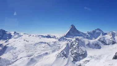 Un dimanche au Cervin, survol en hélicoptère