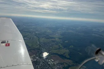 Rundflug über die Eifel, Nürburgring und Köln