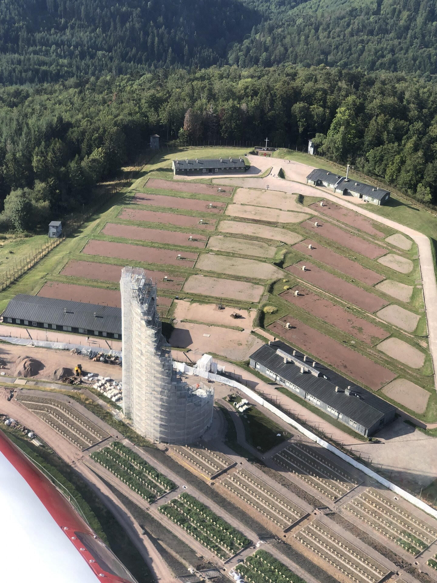 Des Vosges à la Plaine d'Alsace avec survol du Rhin