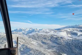 Rundflug mit oder ohne Zwischenlandung bei einem Restaurant