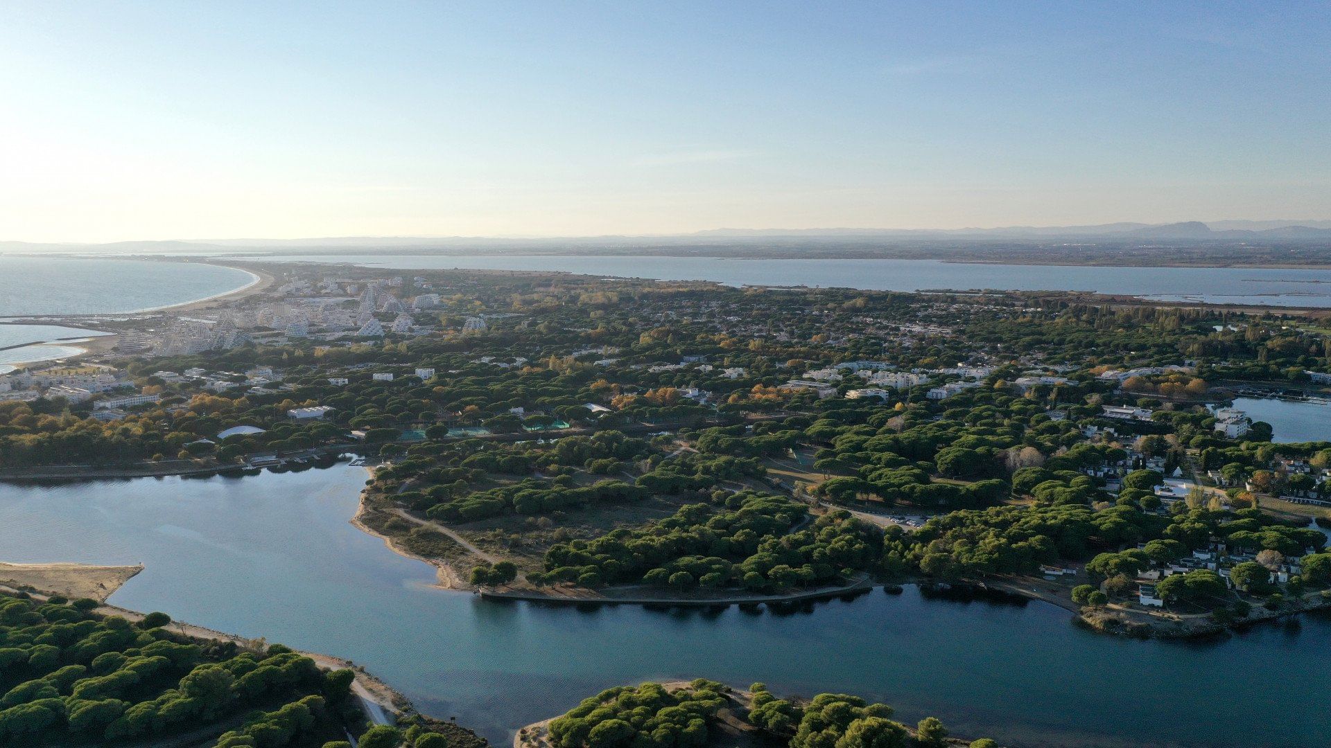 Montpellier et ses alentours en Hélicoptère - 30m