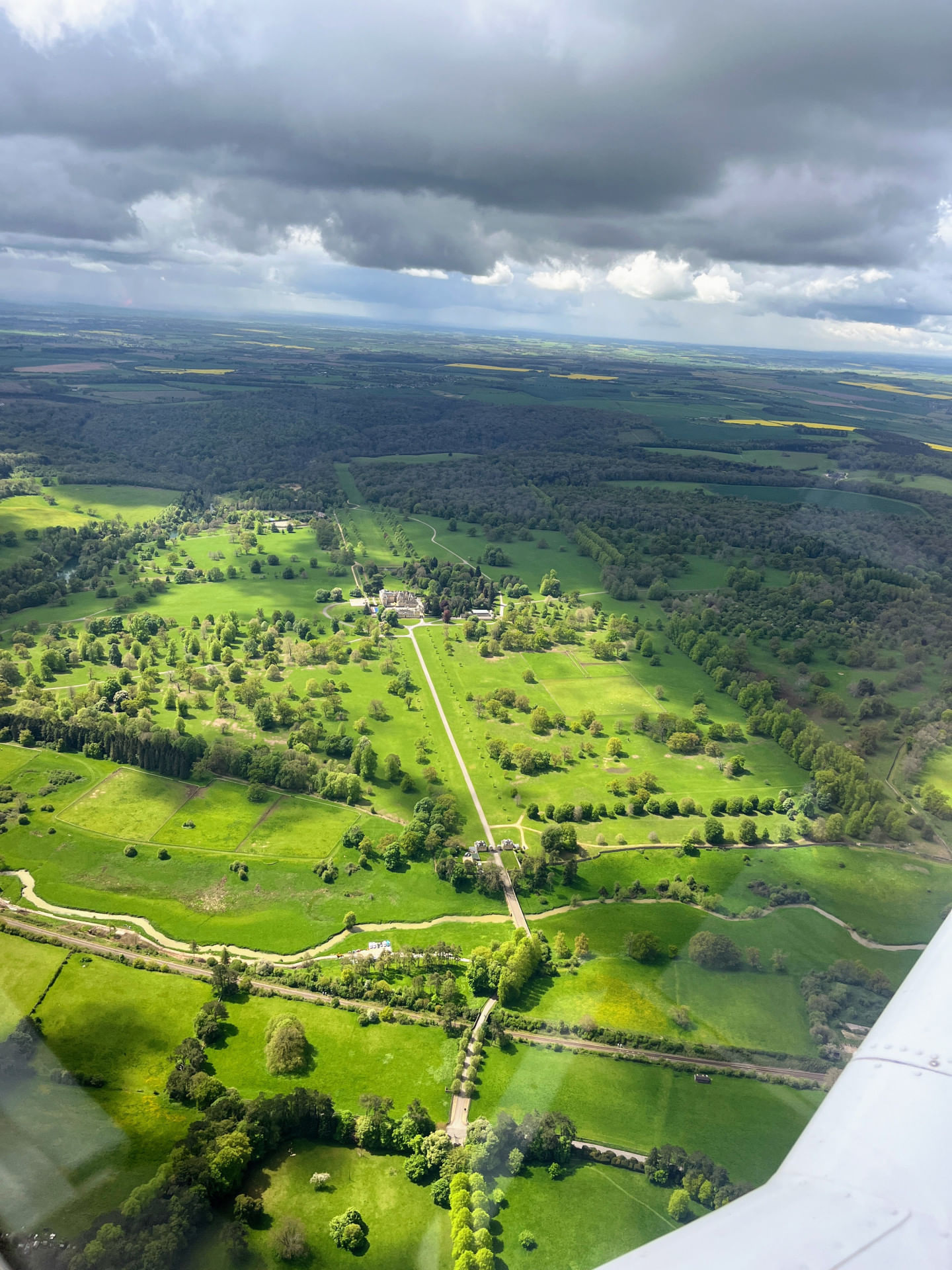 Fly to Shobdon for lunch and return over the Welsh Mountains