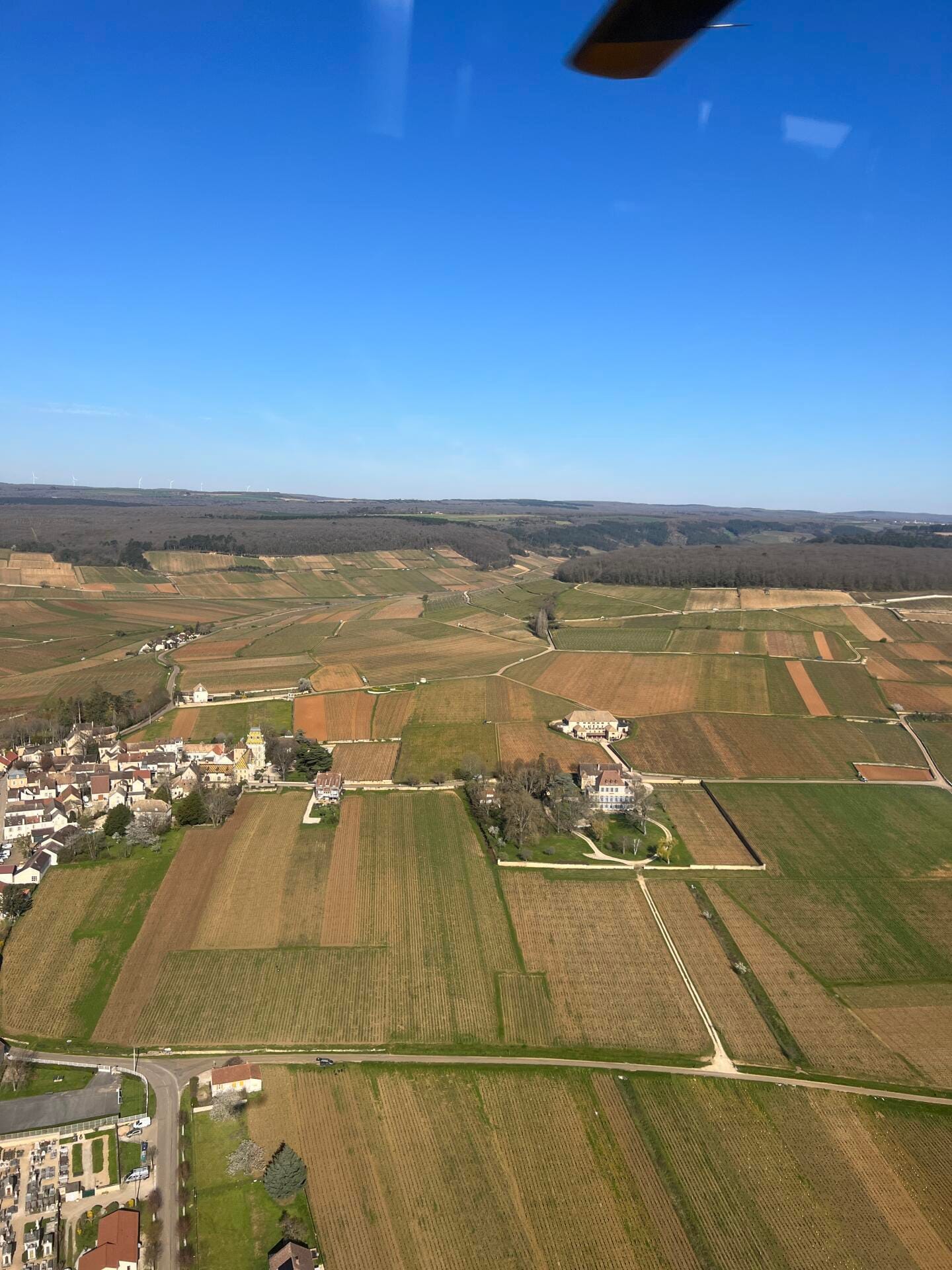 Escapade en hélicoptère au cœur de la Bourgogne