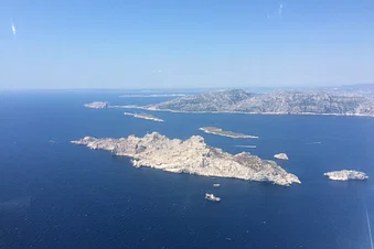 Balade aérienne autour de Marseille
