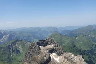 Rundflug Schlösser, Zugspitze, Lechtal & Bodensee