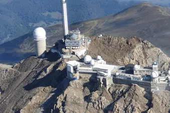 Survol des Pyrénées depuis Toulouse