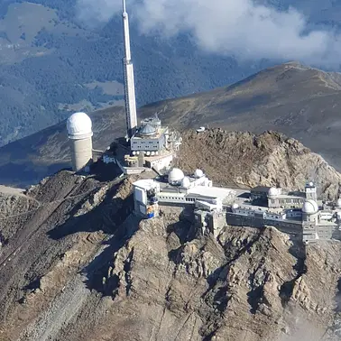 Survol des Pyrénées depuis Toulouse