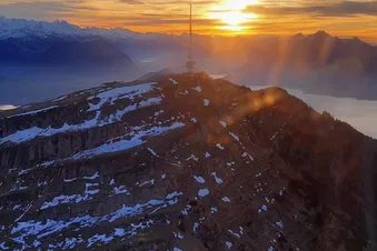 Rundflug über Luzern, Vierwaldstättersee und Zugersee