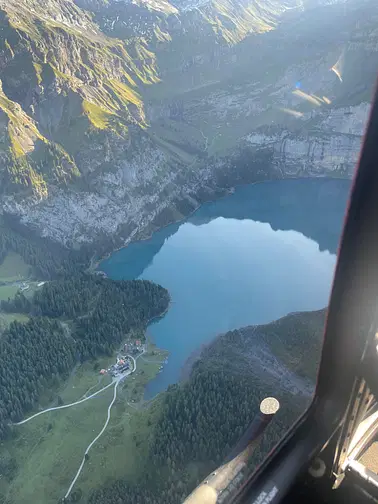 Oeschinensee Rundflug