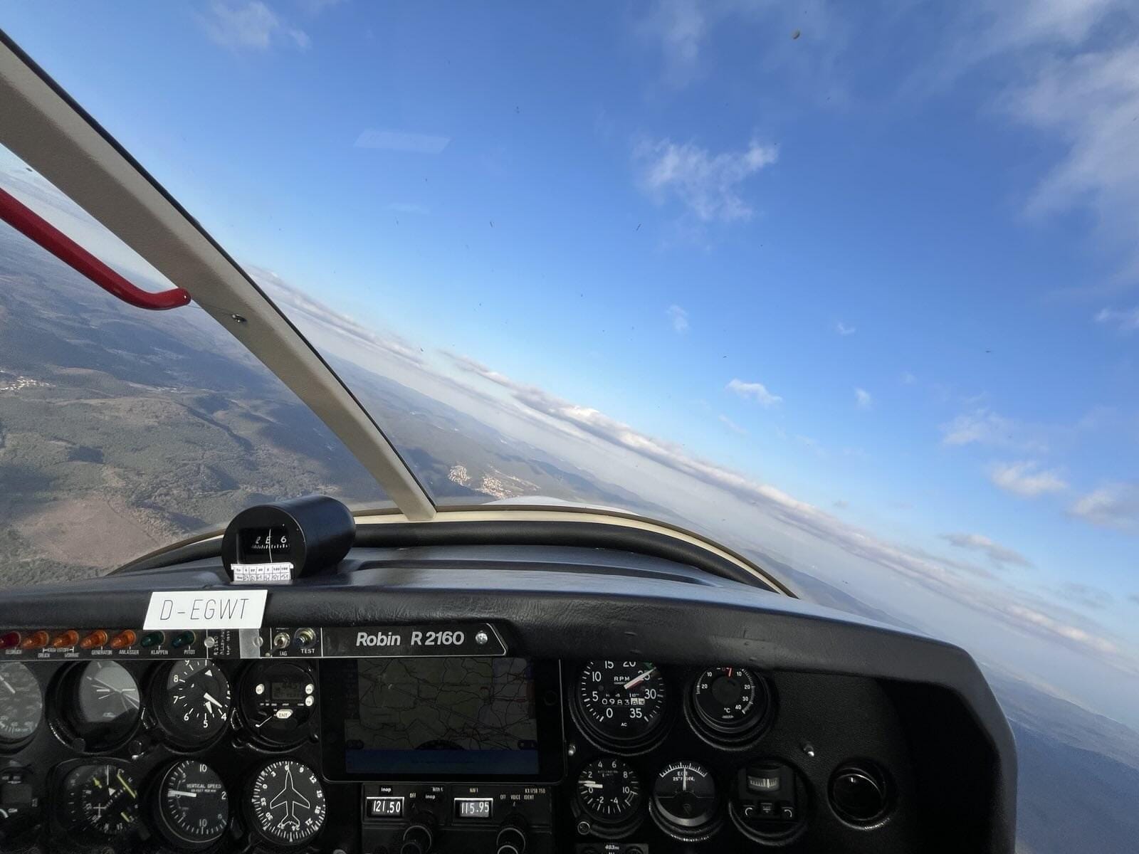 Robin R2160D