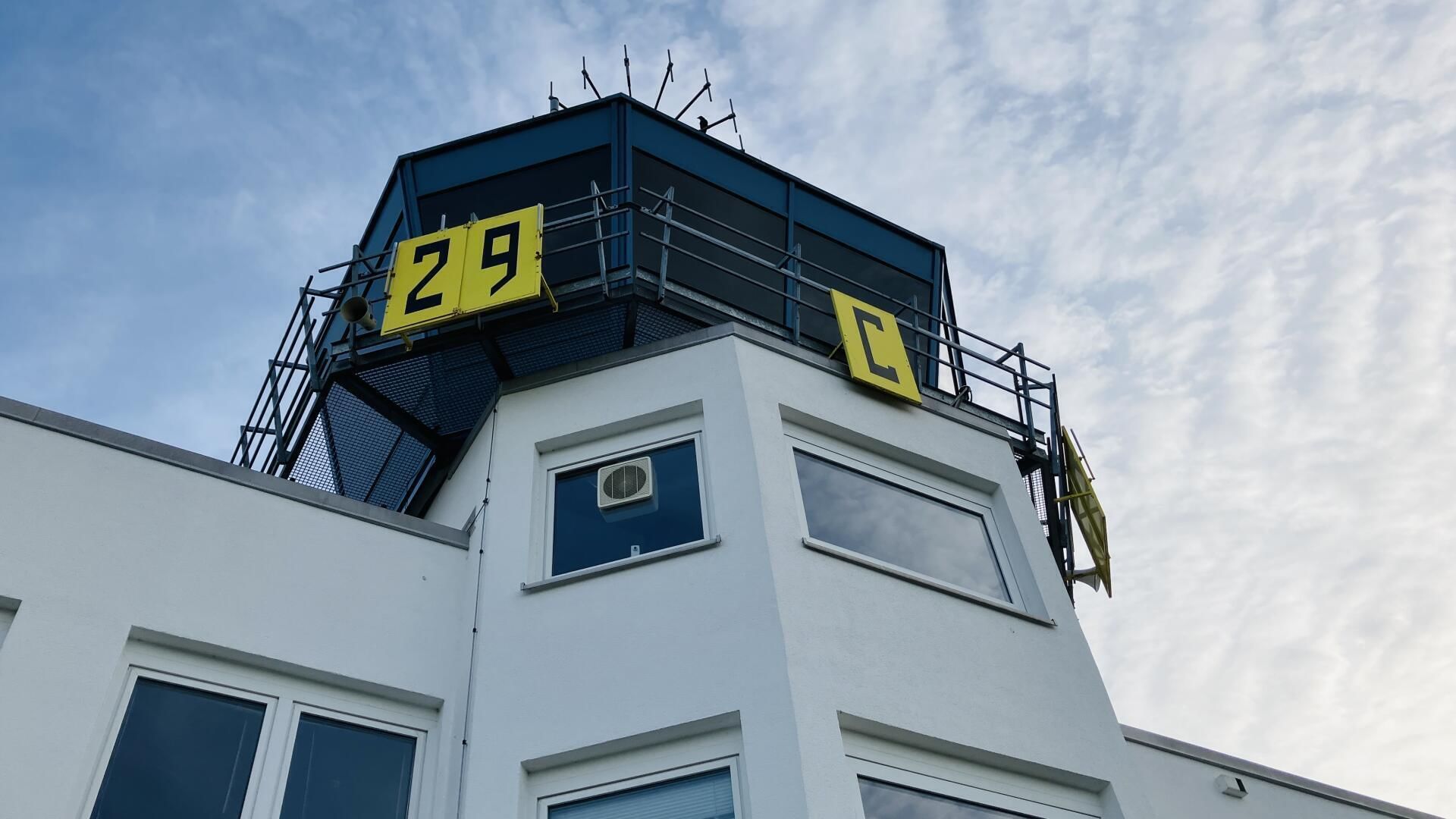 Bonn Hangelar - Tower