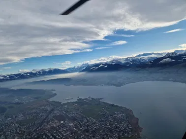 Fliegen zwischen Alpen und Mittelland– Rundflug ab Mollis