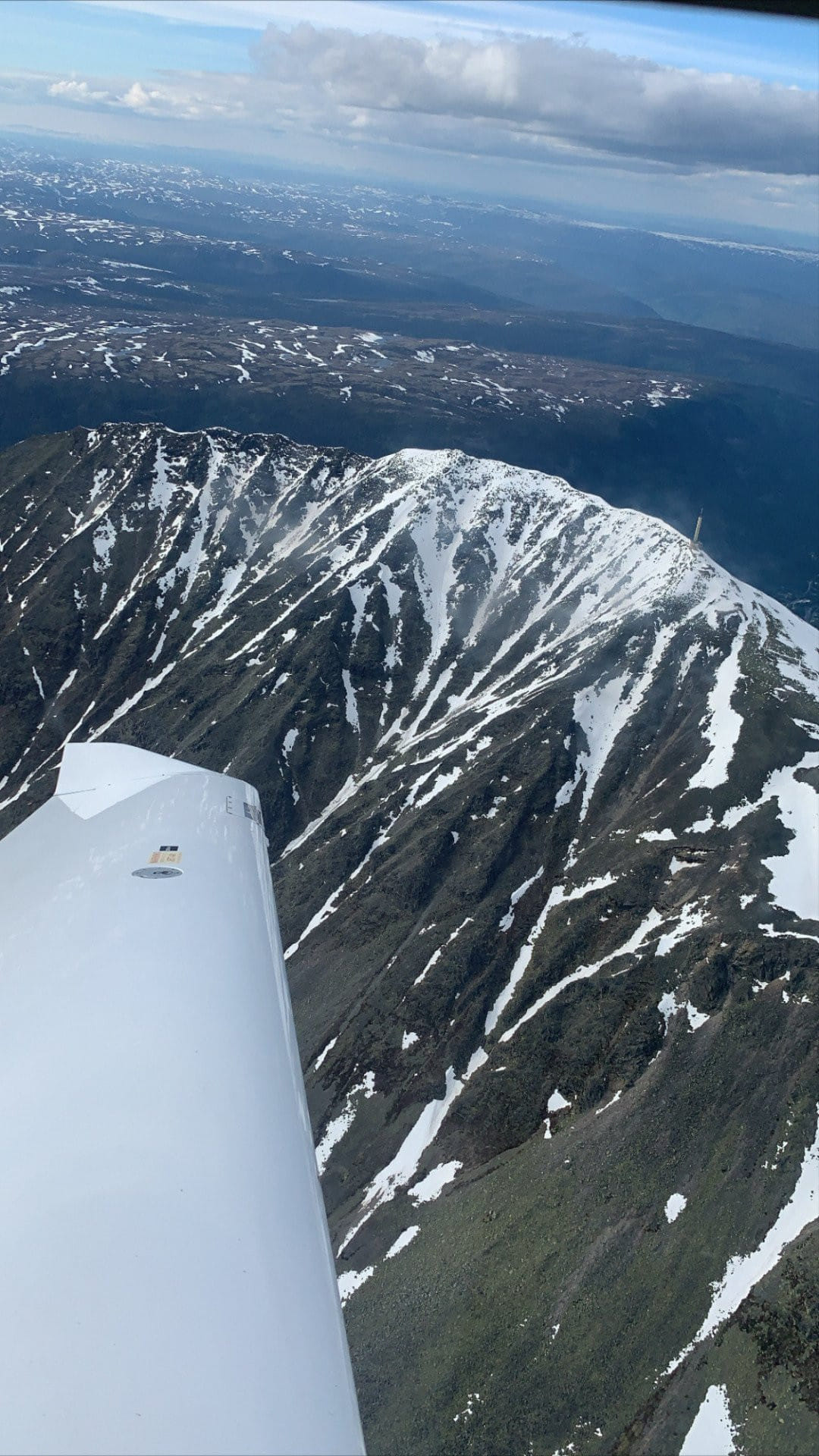 Sightseeing 2000 feet above ground🤘🏾👨🏽‍✈️🌤