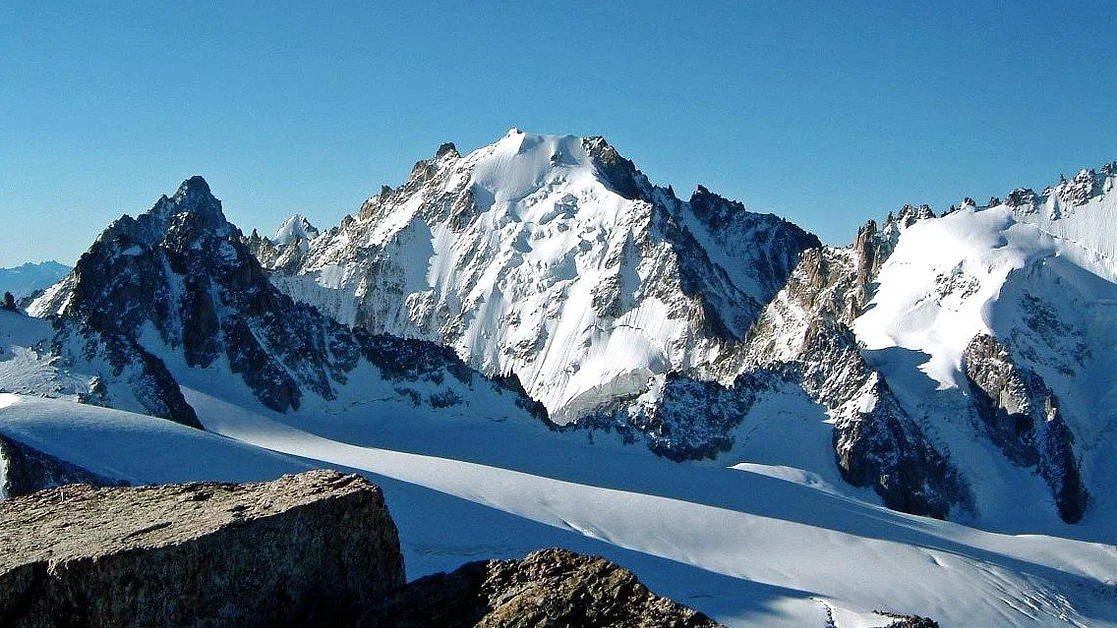 Le Massif du Mont Blanc en Hélicoptère - Vol Privatif