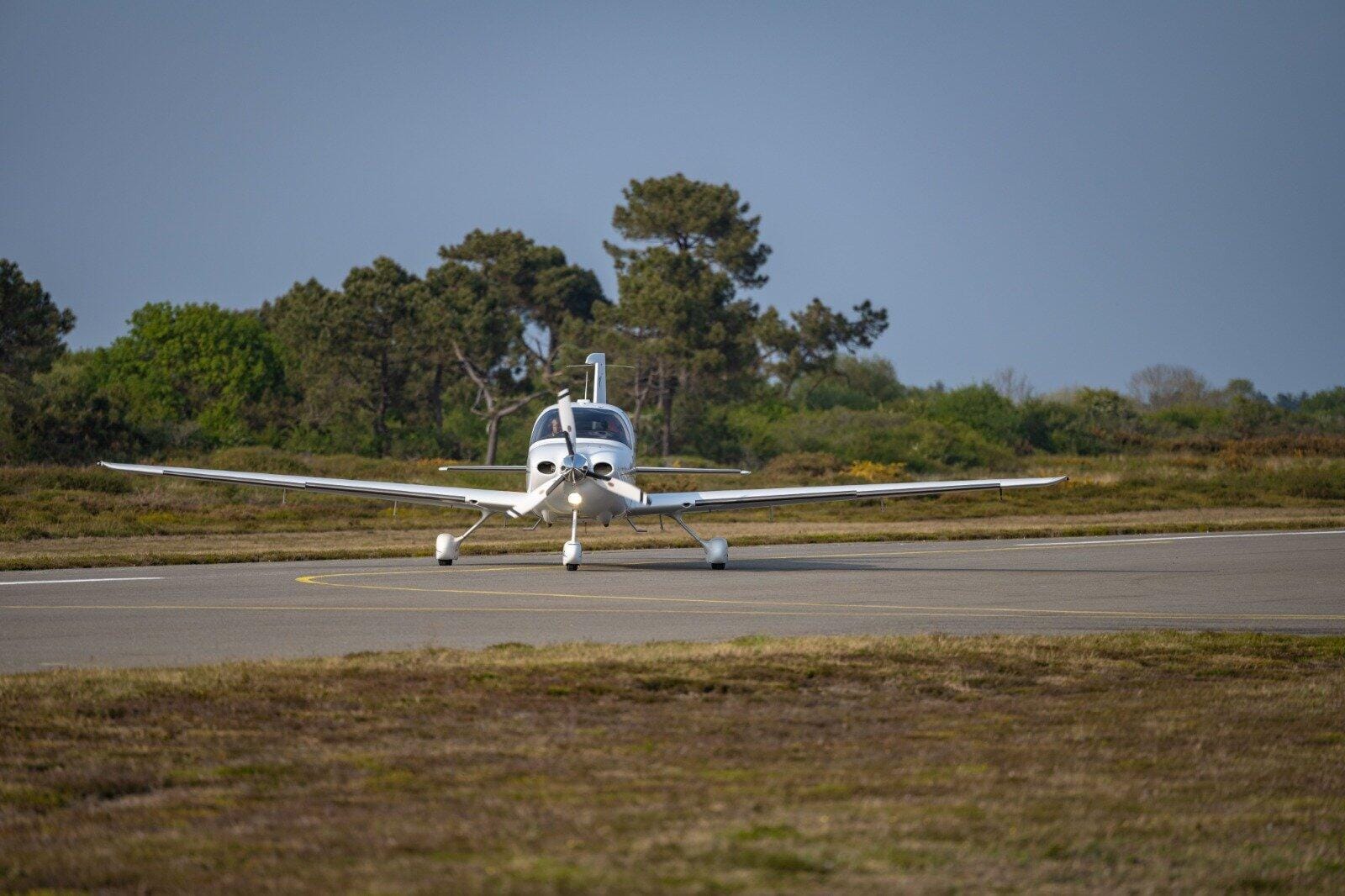 Cirrus SR22