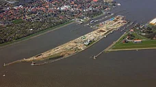 Schleuse am Nord-Ostseekanal bei Brunsbüttel