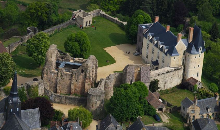 Vol Sarthe Ouest - Sainte Suzanne pour 2 passagers