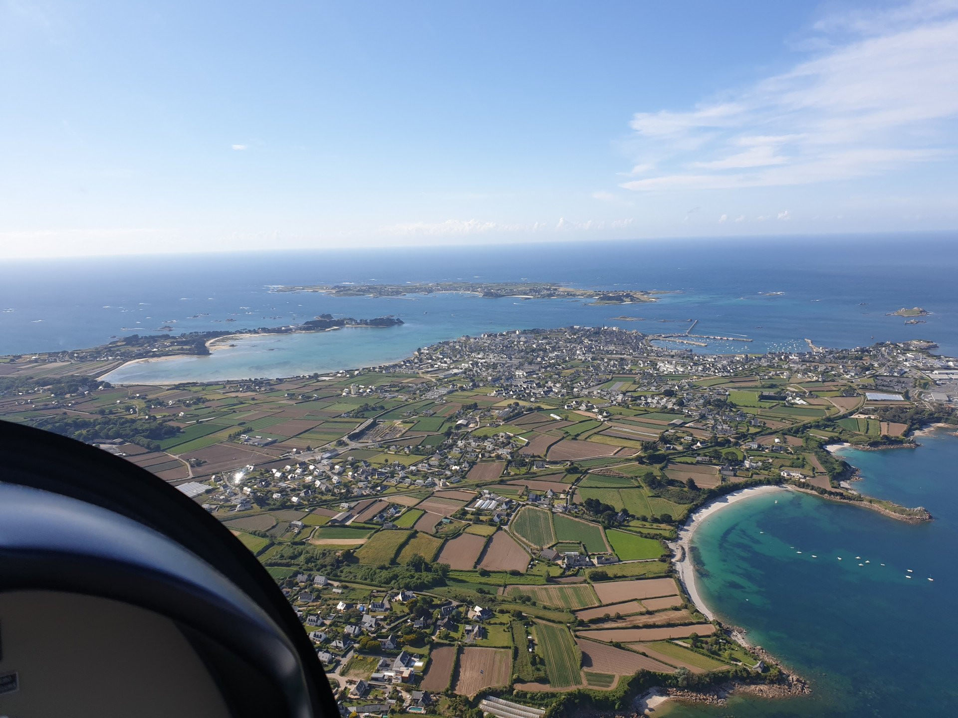 Le Pays Pagan Côte des naufrageurs vue du ciel (2 pers. min)