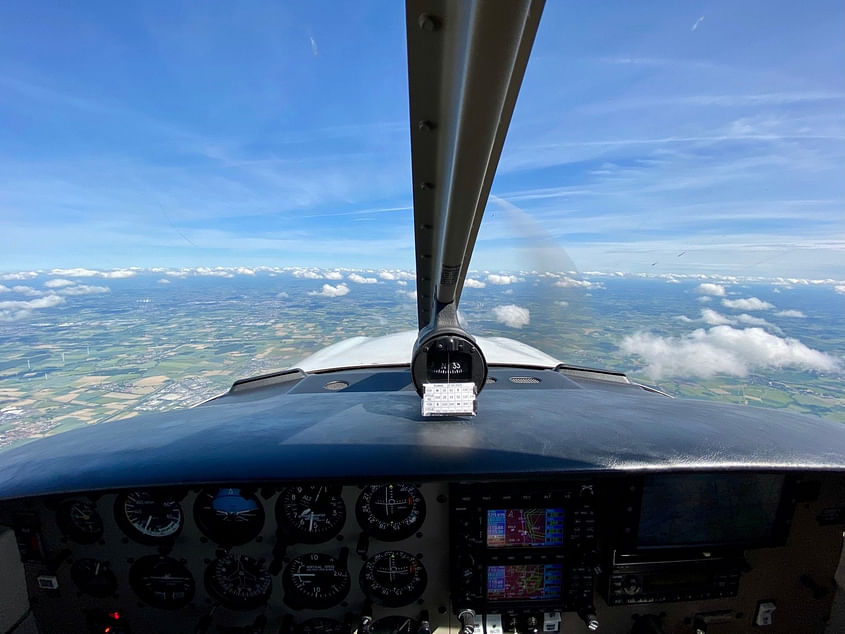 Großer Rundflug 1.30h nach Wunsch z.B. Frankfurt & Loreley