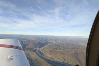Exklusiver Flug nach Paris-Versailles
