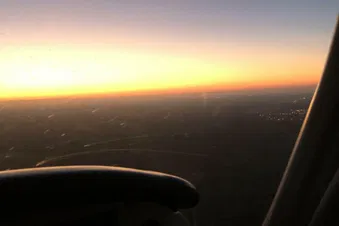 départ de Lognes au couché du soleil