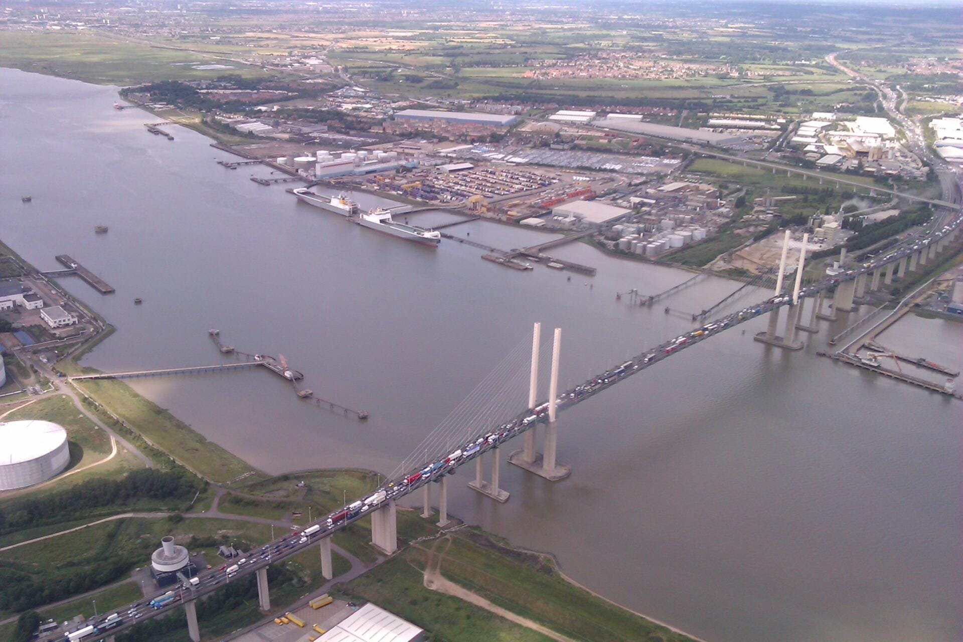 Forth Bridges and Central Belt City Tour