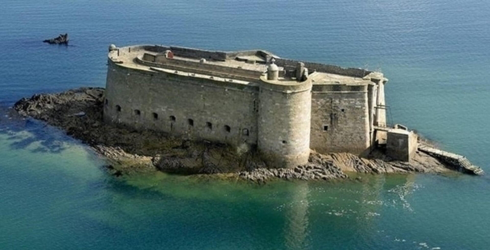 LE GRAND TOUR DE BRETAGNE