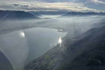 Les Lacs de la région jusqu'au Massif des Bauges