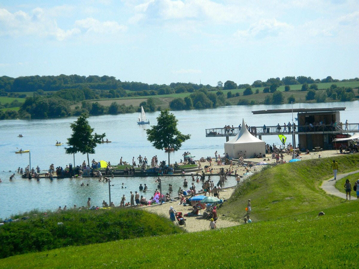 Explorez les trésors de la Wallonie depuis les airs ! 🛩️