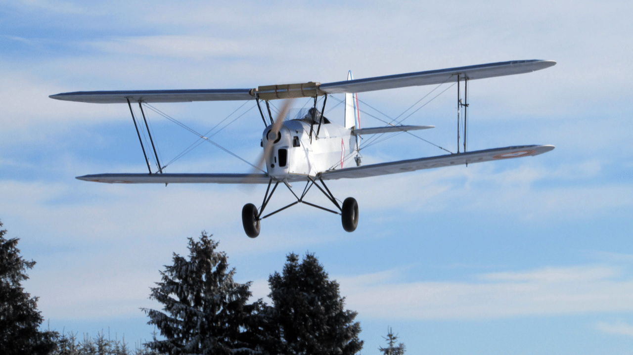 Le STAMPE biplan en vol