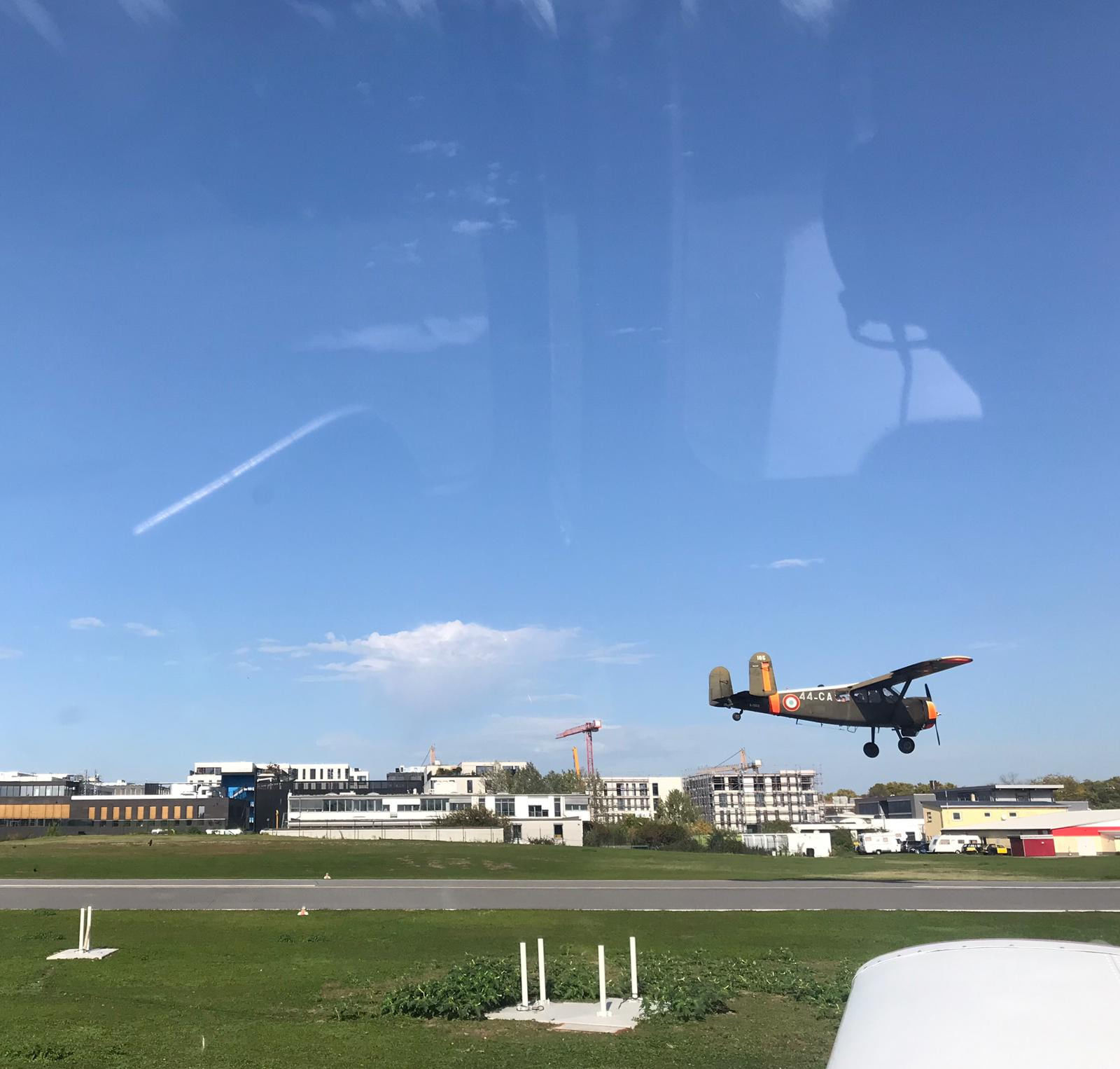 Frühstück in Mannheim, Rundflug