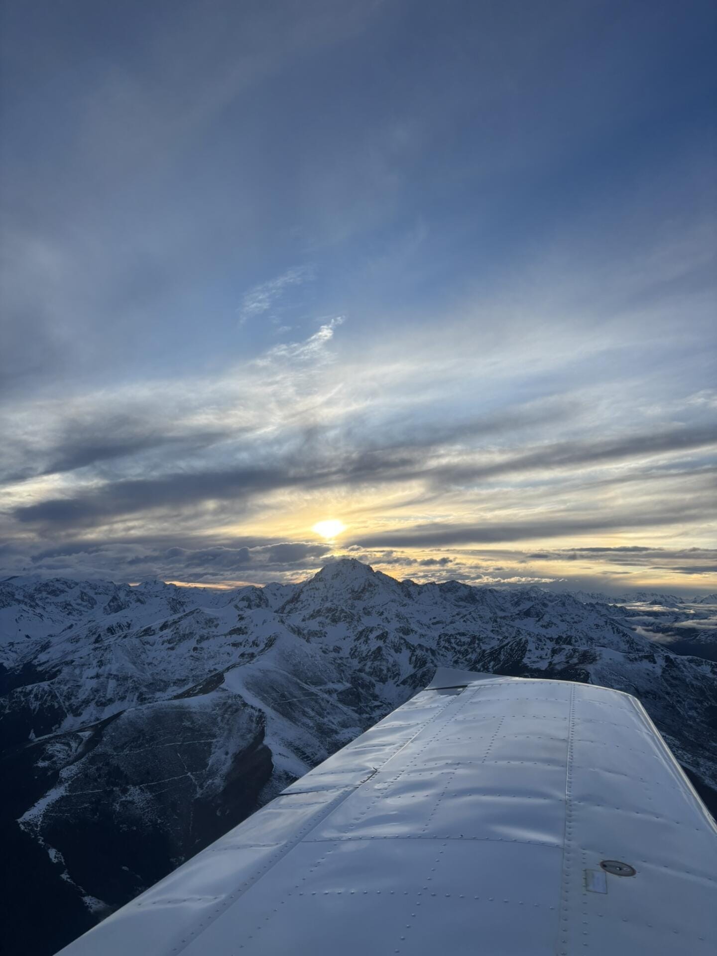 Découverte des Pyrénées vues du ciel