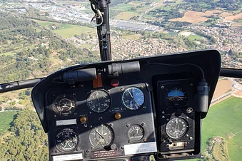 Une partie du pilone à instrumentation