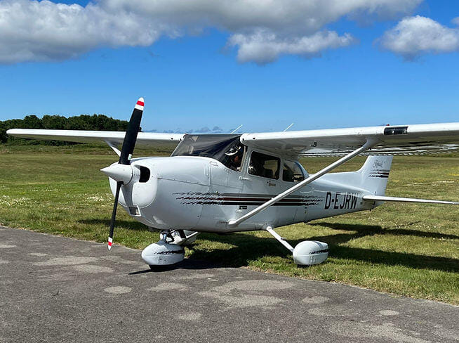 Cessna 172 R