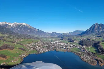 Rundflug in die schönen Innerschweizer Voralpen