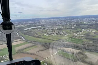 Angoulême et ses alentours en Hélicoptère - 20 min