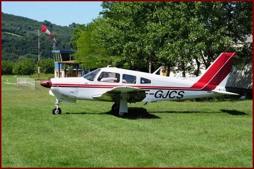 Piper PA28 Arrow