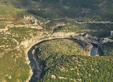 Les gorges de l'Ardèche vue du ciel